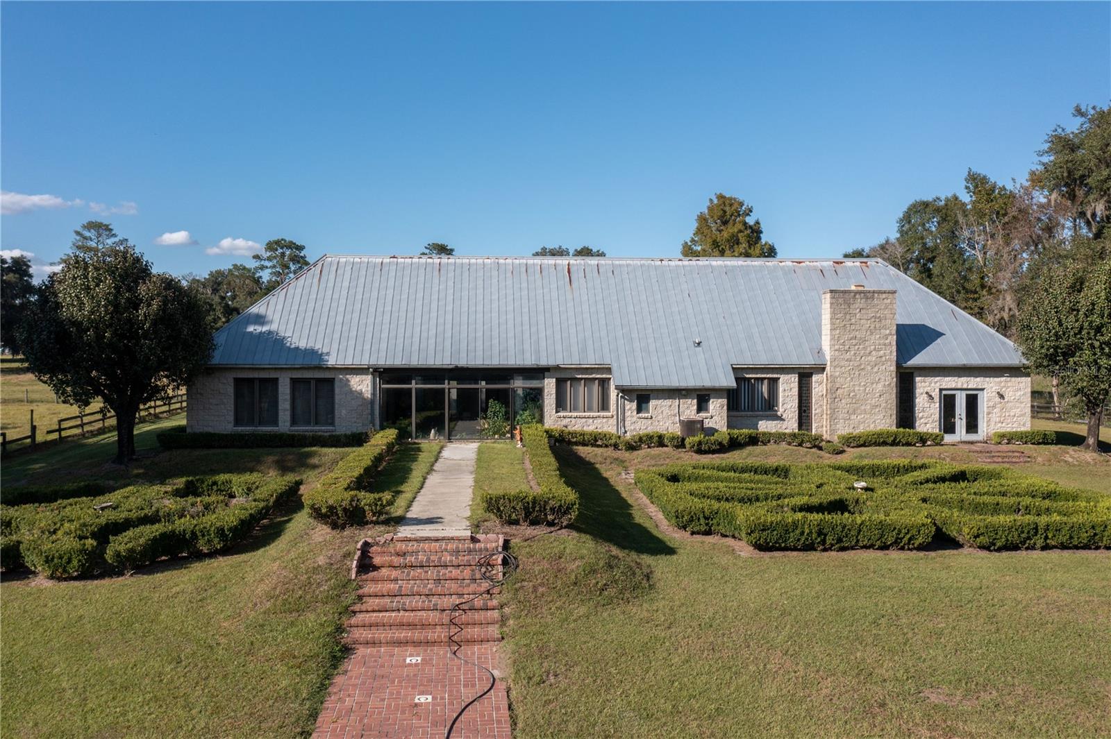 OM629721 Property Photo