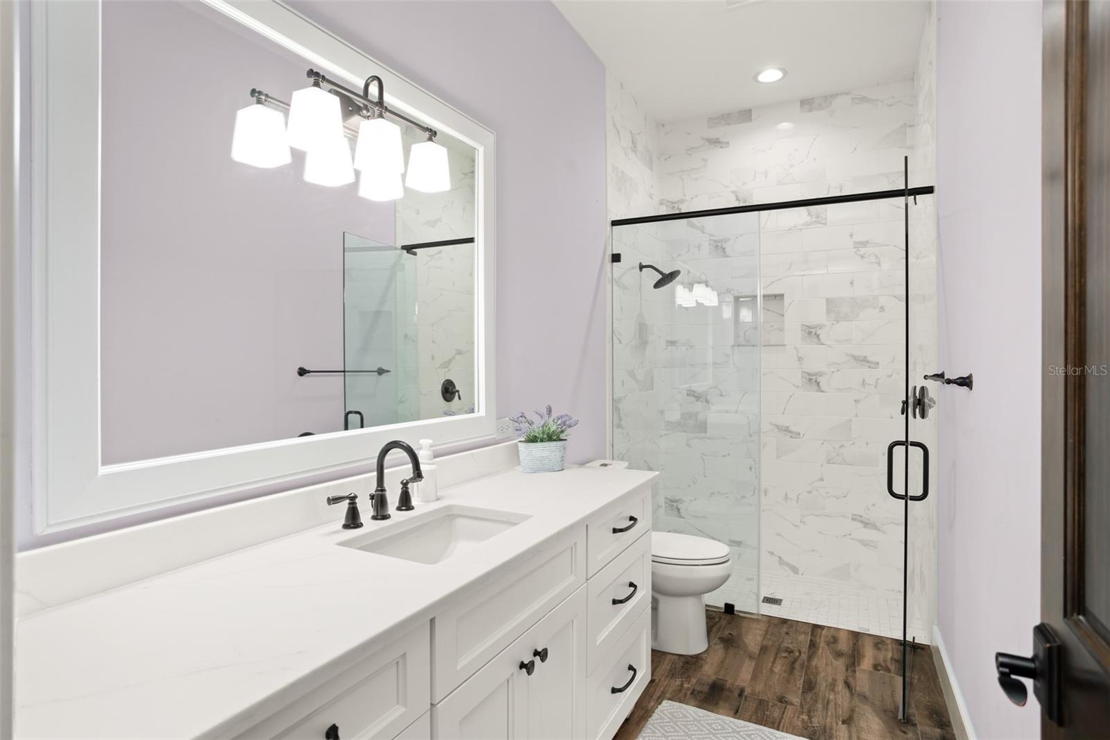 O6130835 Property Photo