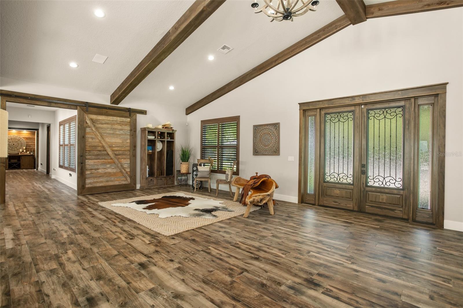 O6130835 Property Photo