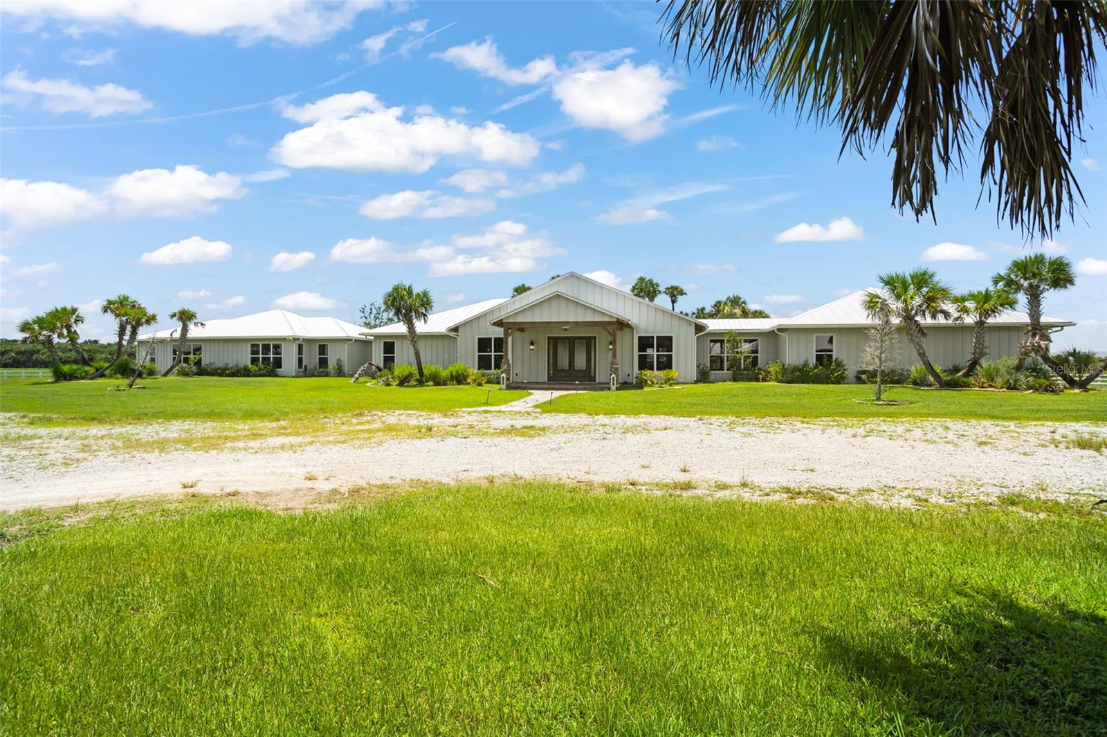 O6130835 Property Photo