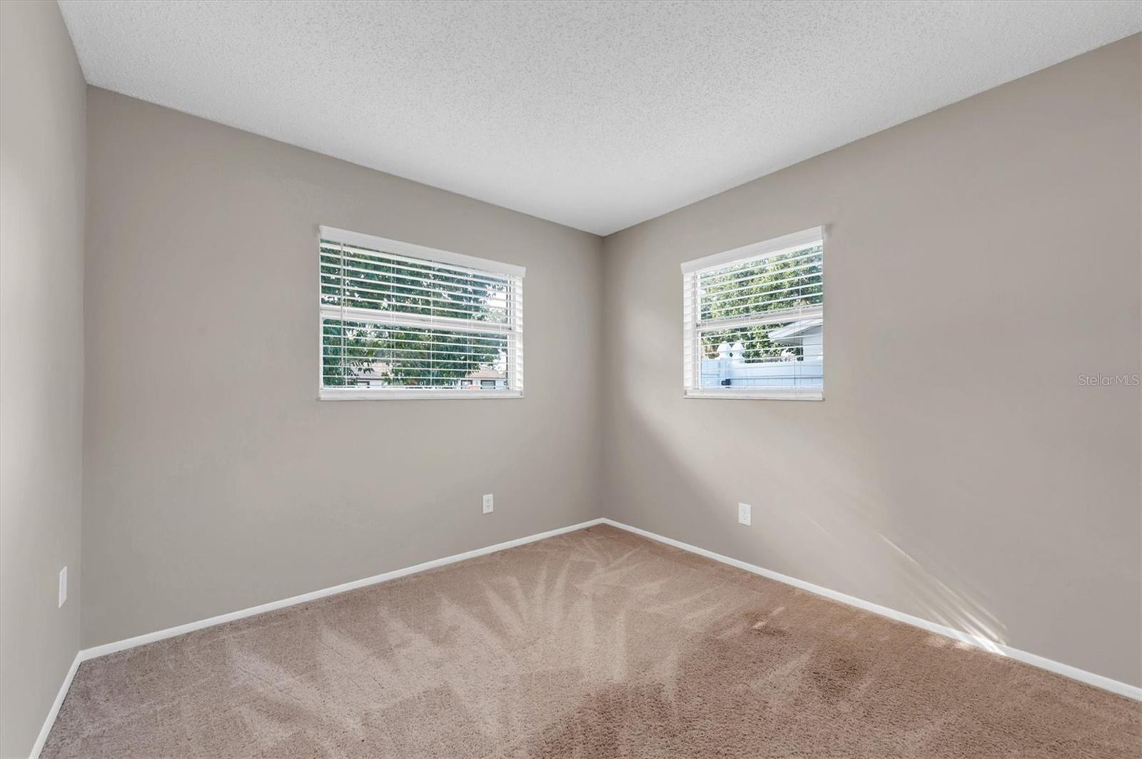 U8225624 Property Photo