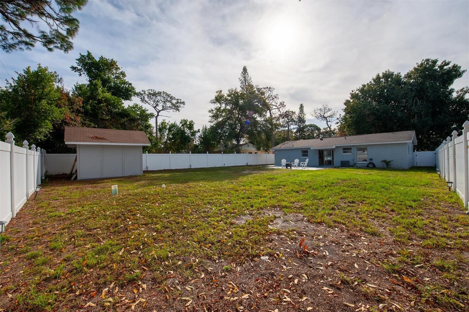 U8225624 Property Photo