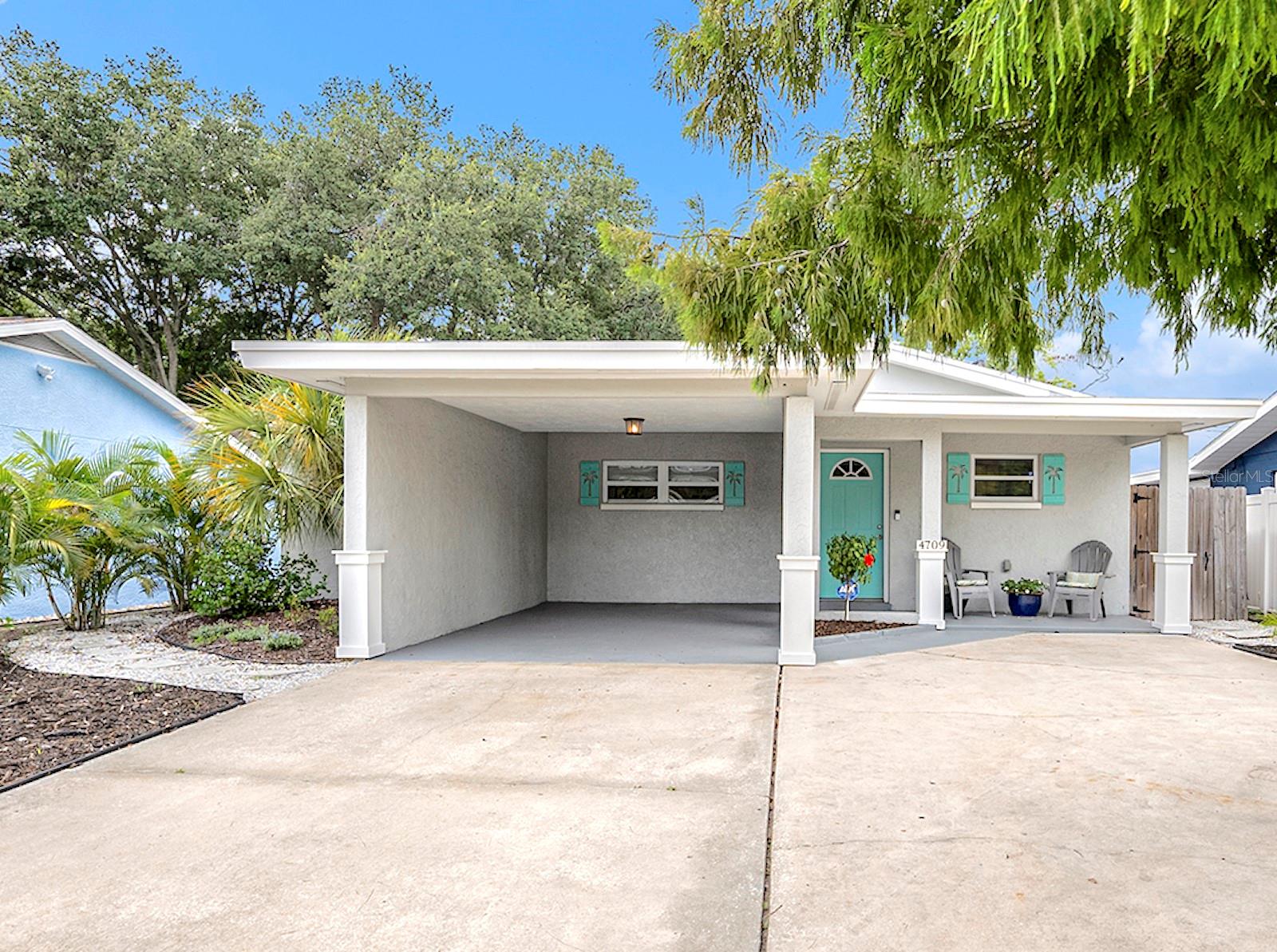 U8226526 Property Photo