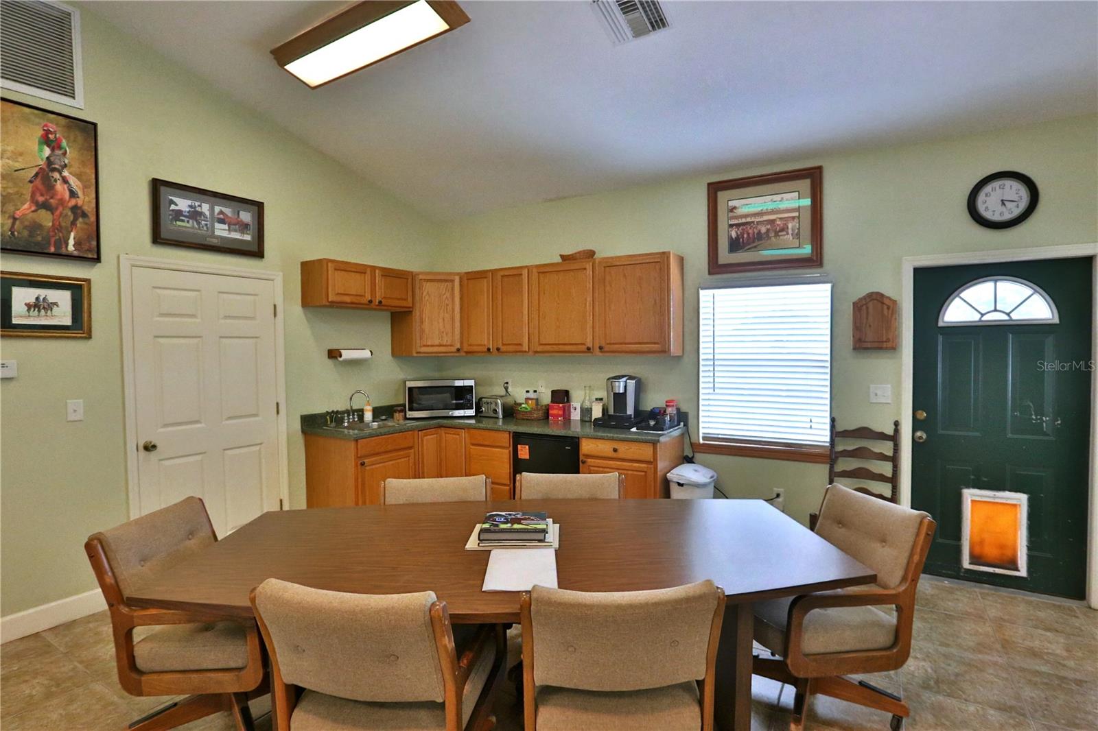 OM679092 Property Photo