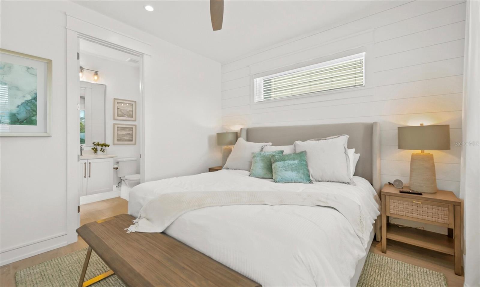 A4612343 Property Photo