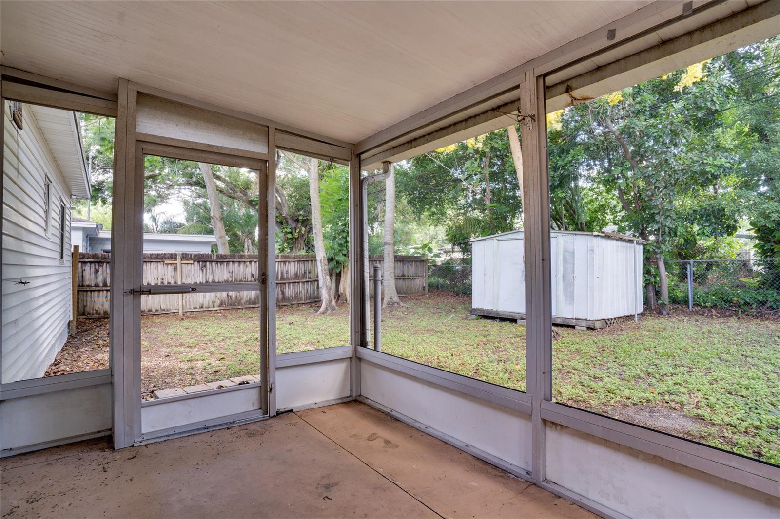 U8246962 Property Photo