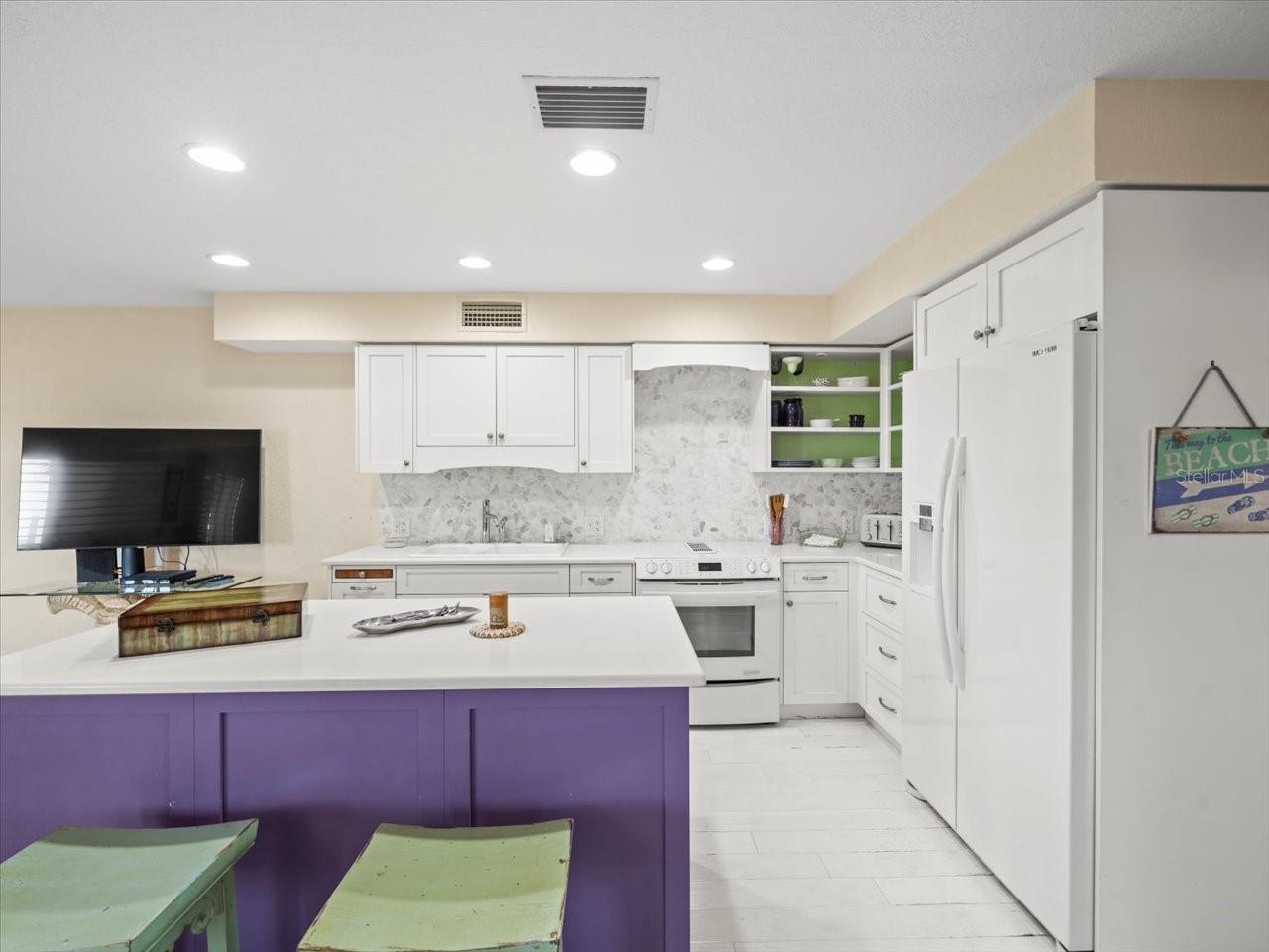 U8252027 Property Photo