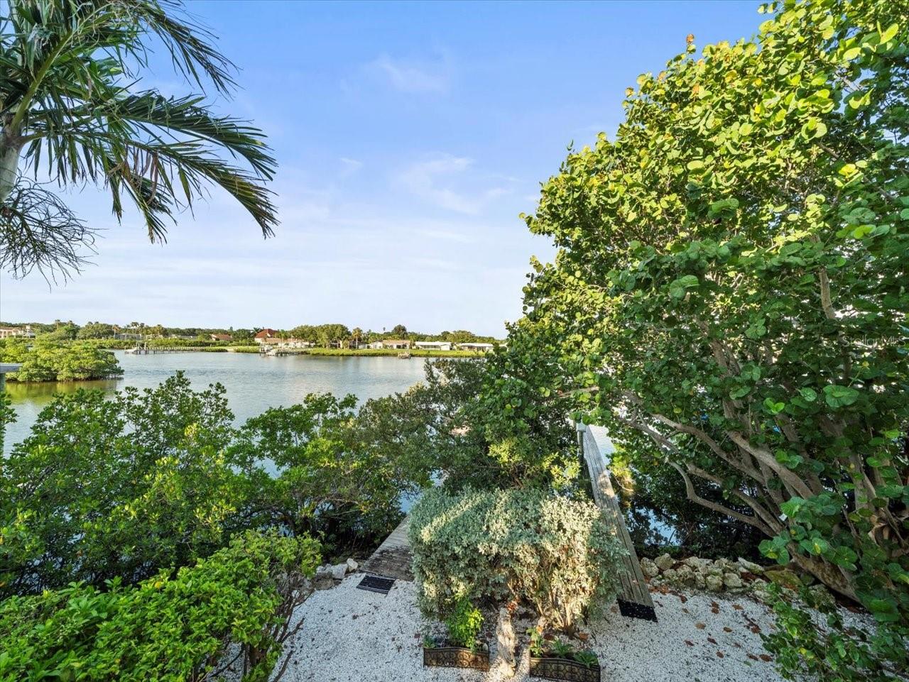 U8252027 Property Photo