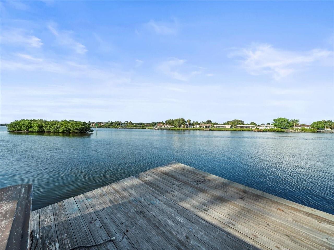 U8252027 Property Photo