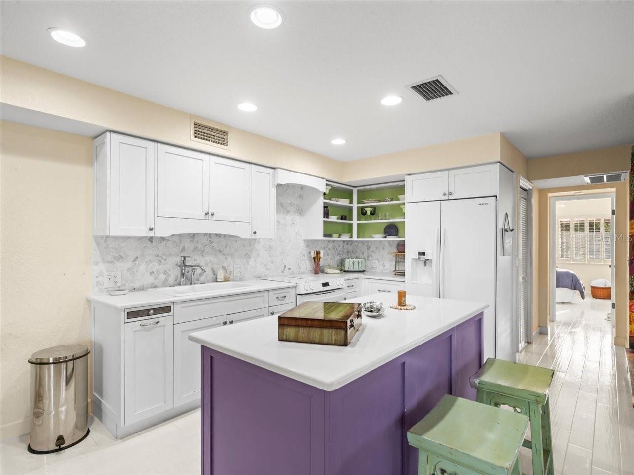 U8252027 Property Photo