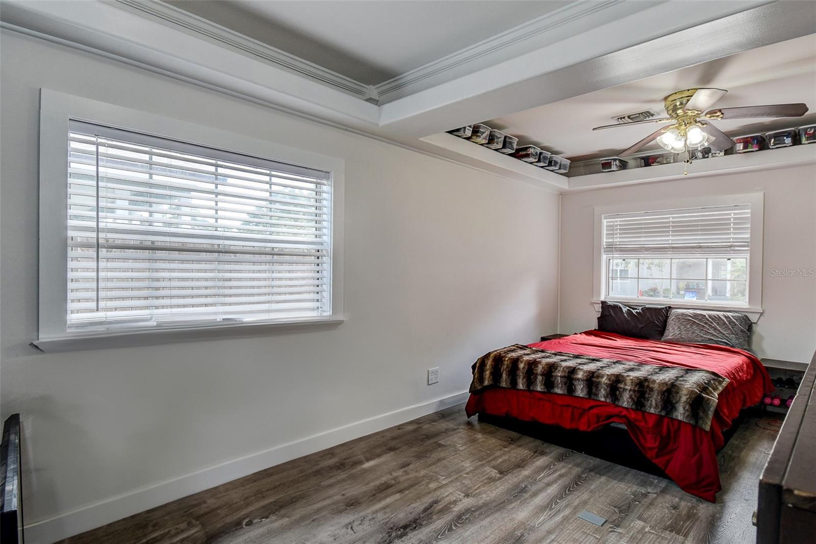U8253716 Property Photo