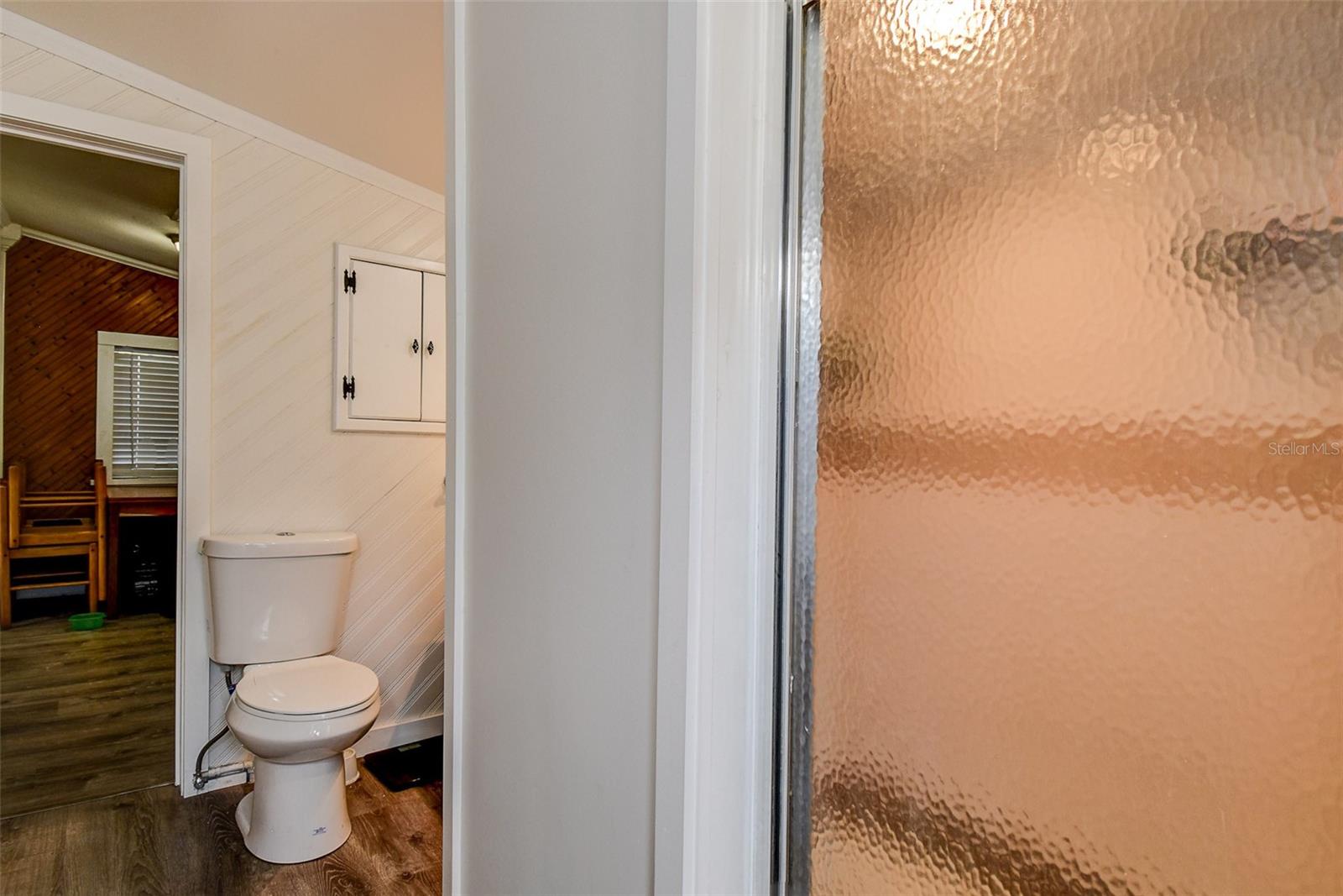 U8253716 Property Photo