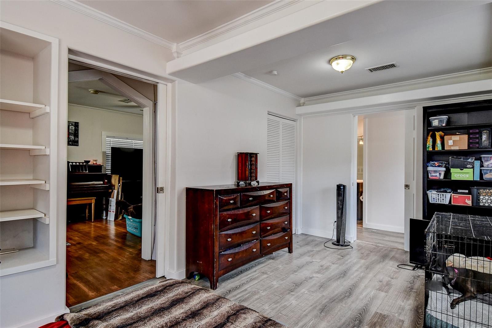 U8253716 Property Photo