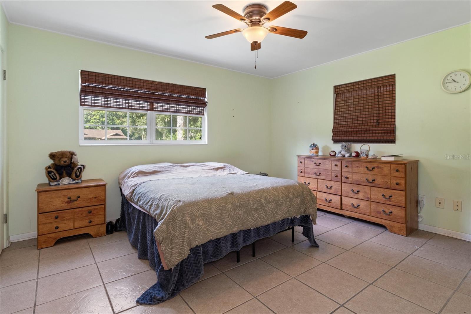 W7867736 Property Photo