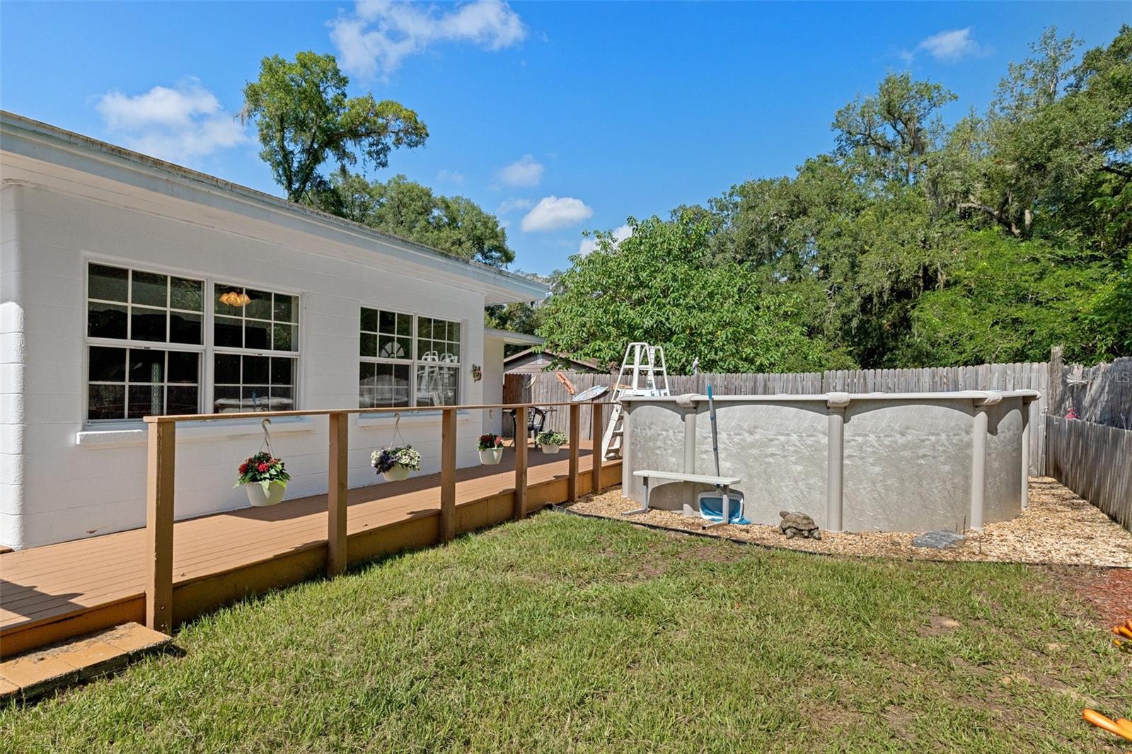 W7867736 Property Photo
