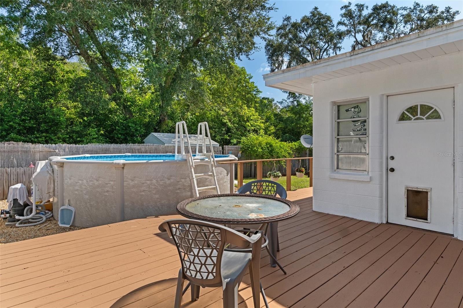 W7867736 Property Photo