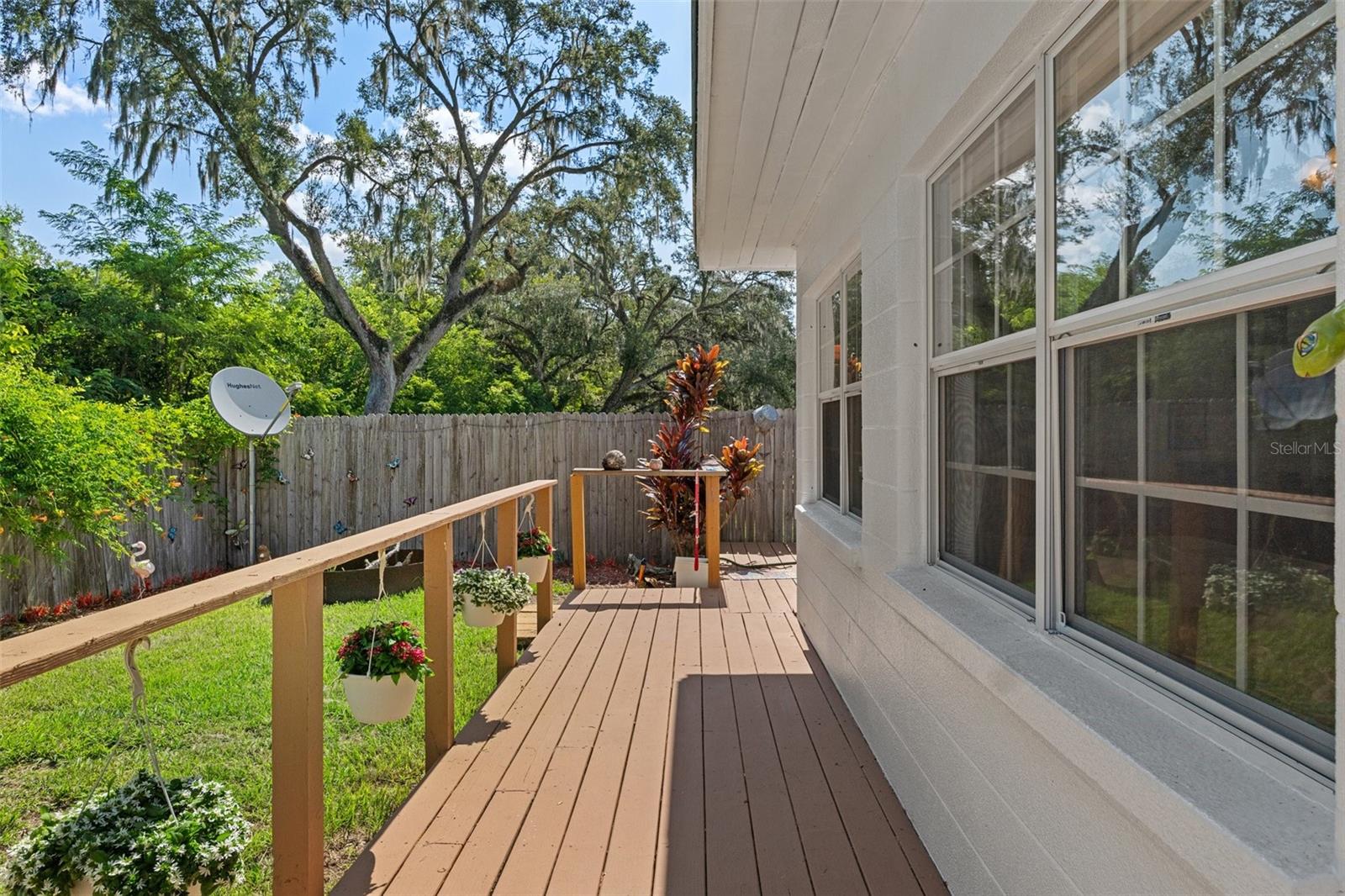 W7867736 Property Photo