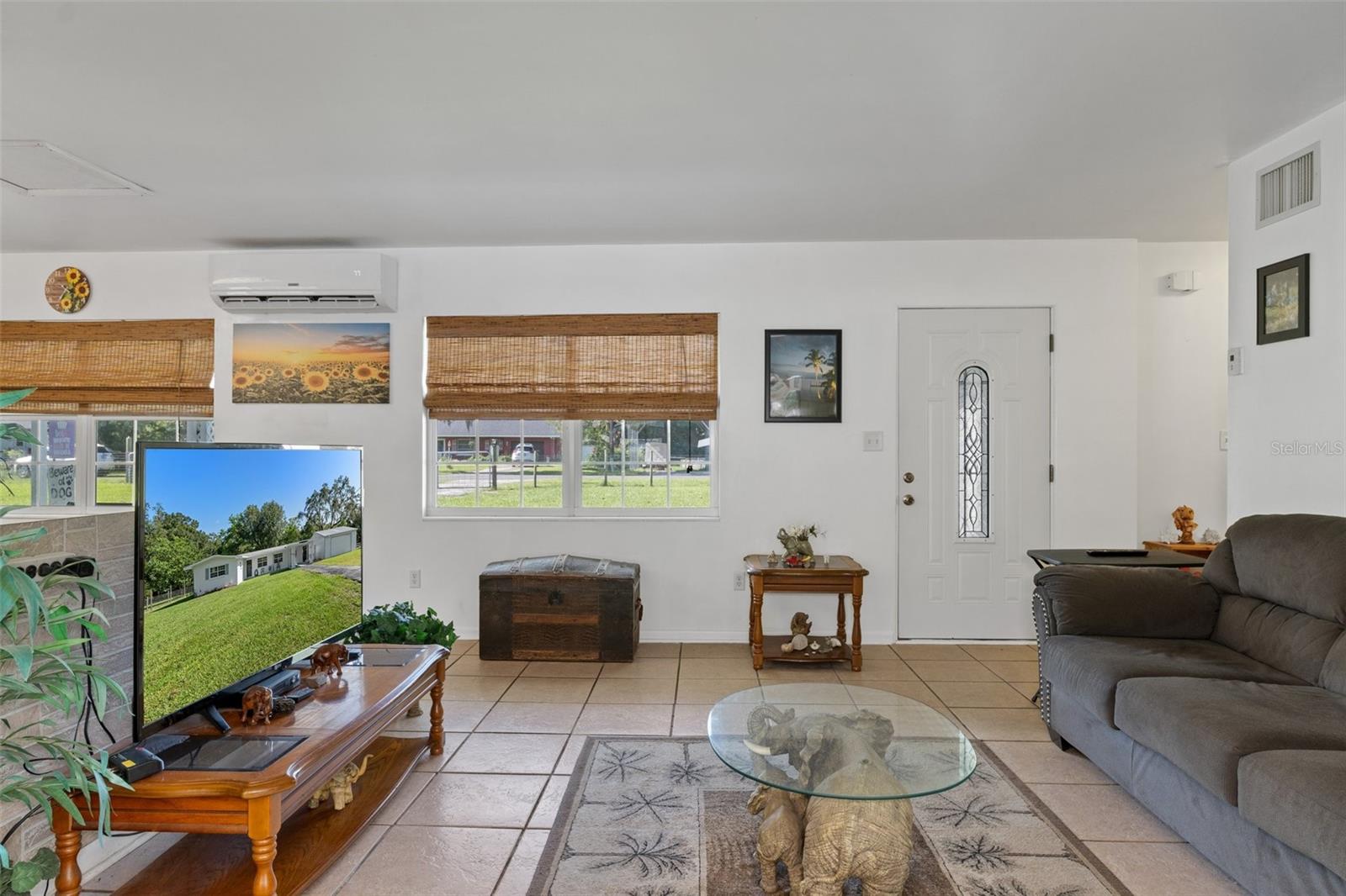 W7867736 Property Photo