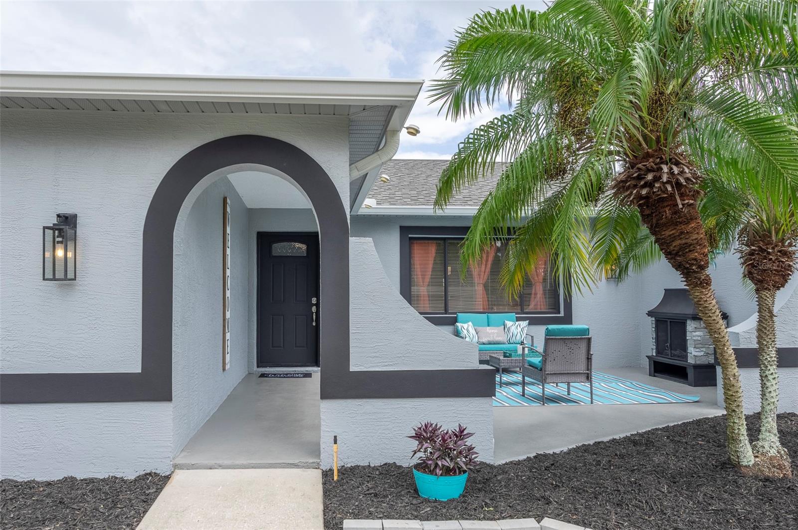 U8255230 Property Photo