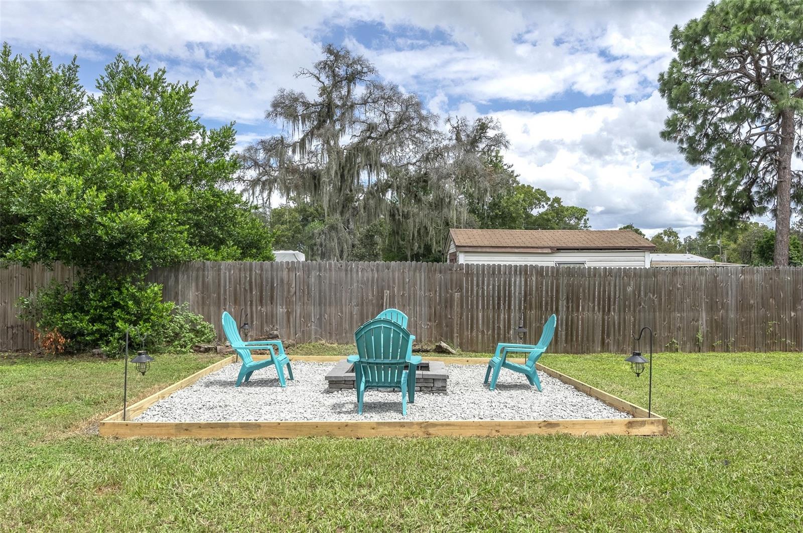U8255230 Property Photo