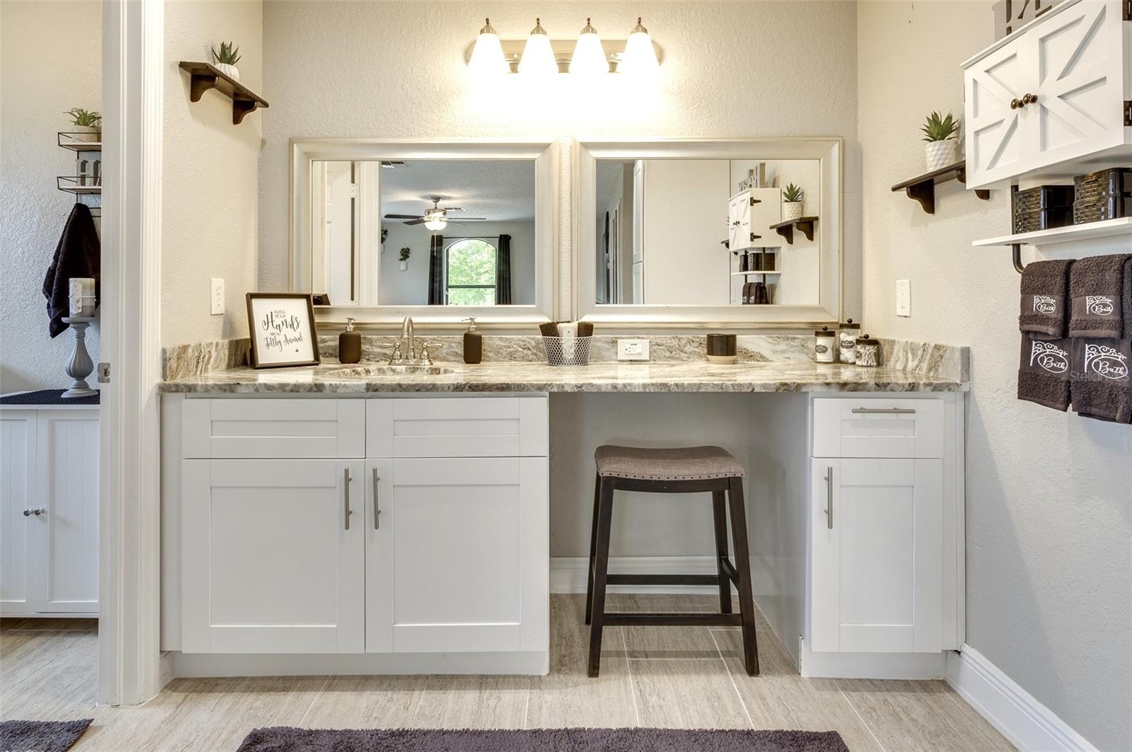 U8255230 Property Photo