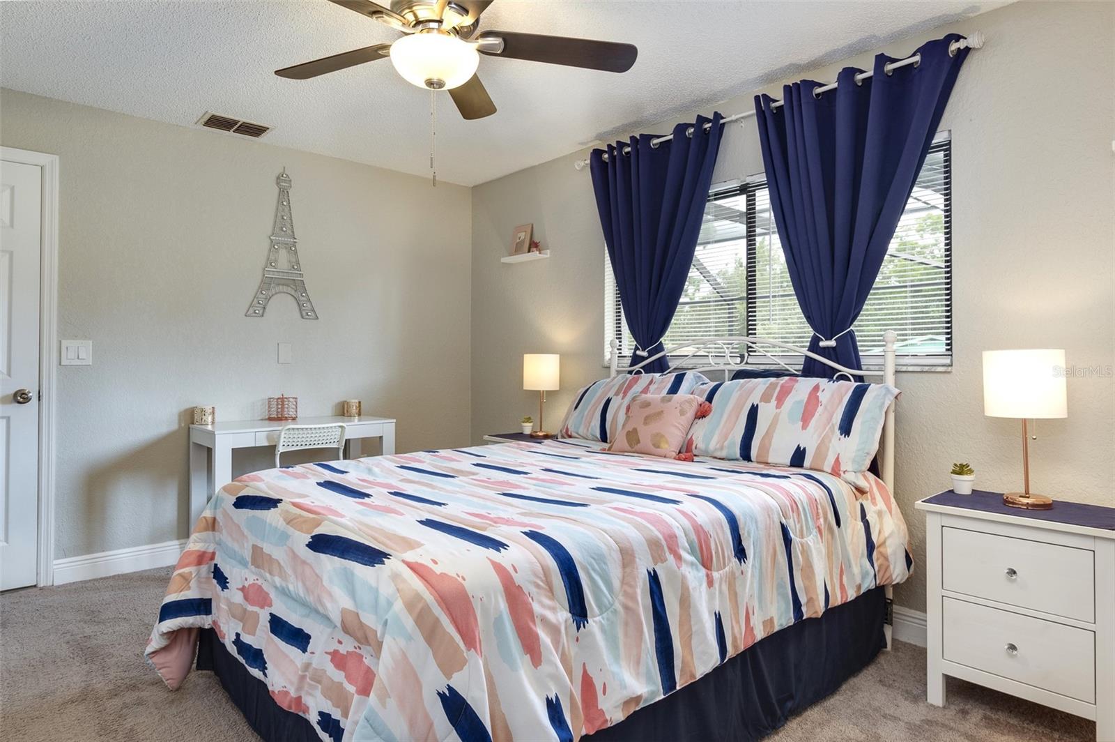 U8255230 Property Photo