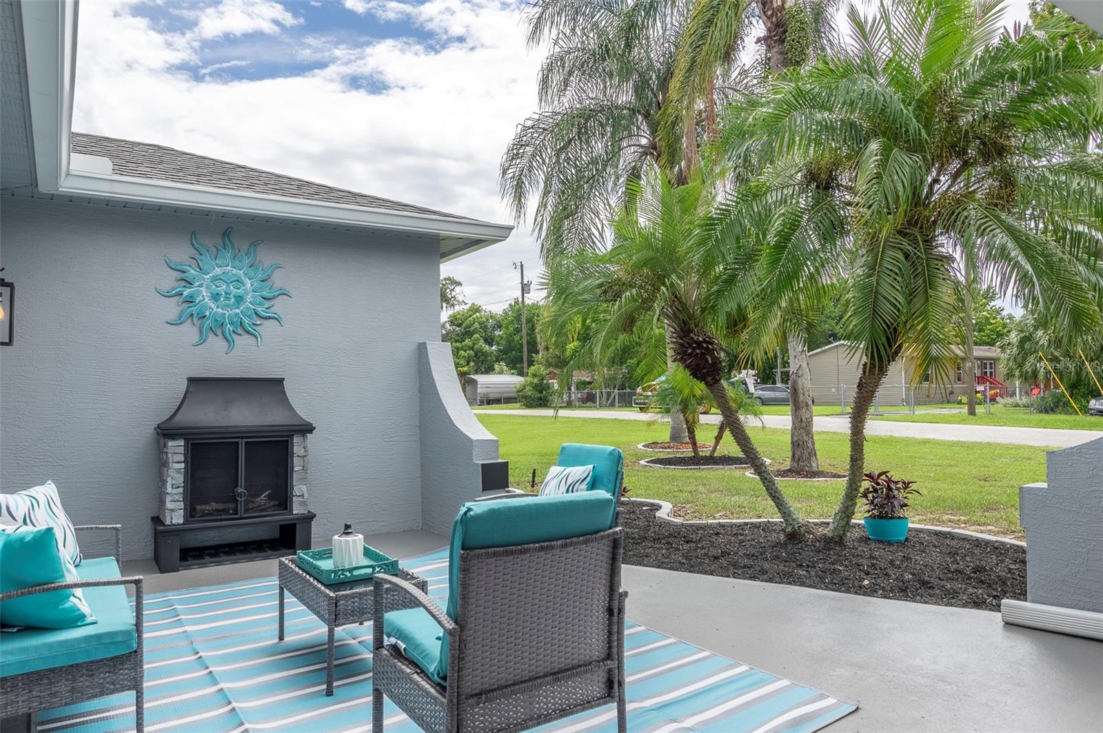 U8255230 Property Photo