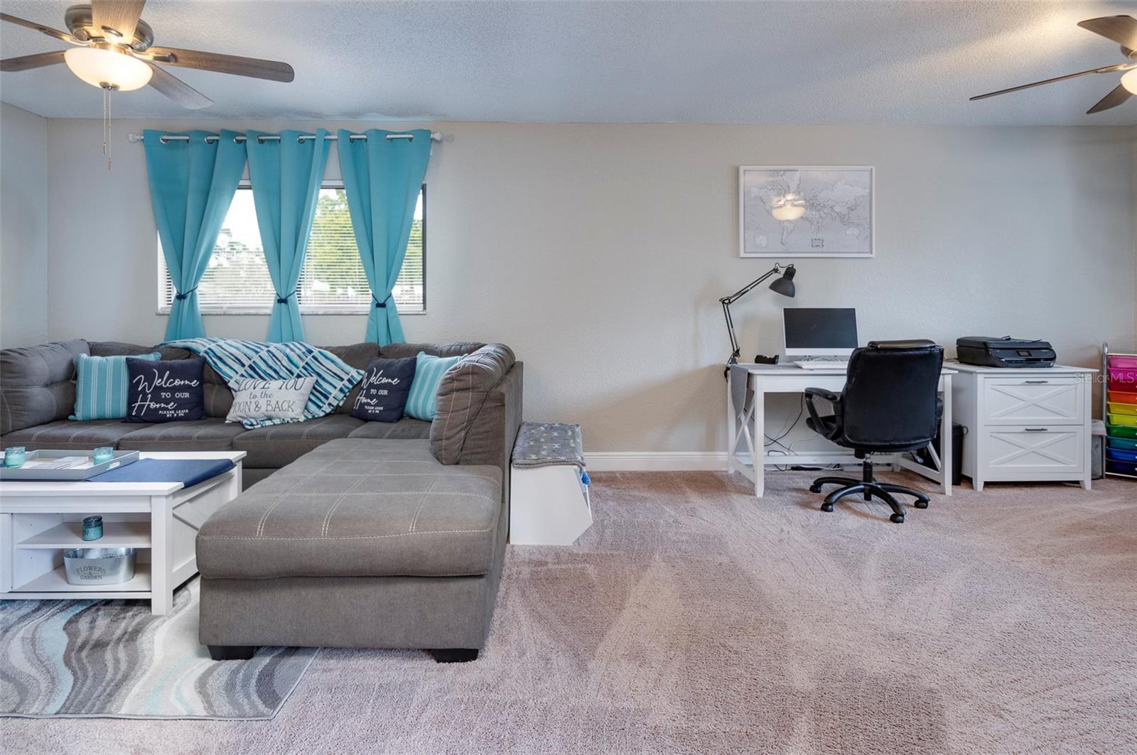 U8255230 Property Photo