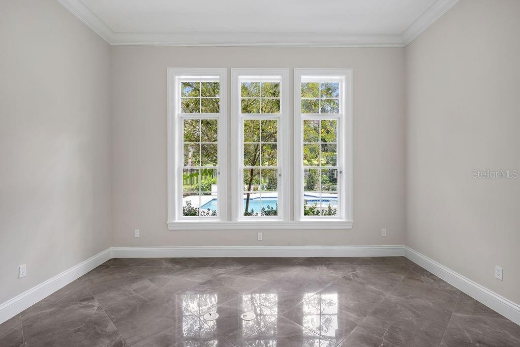 A4624804 Property Photo