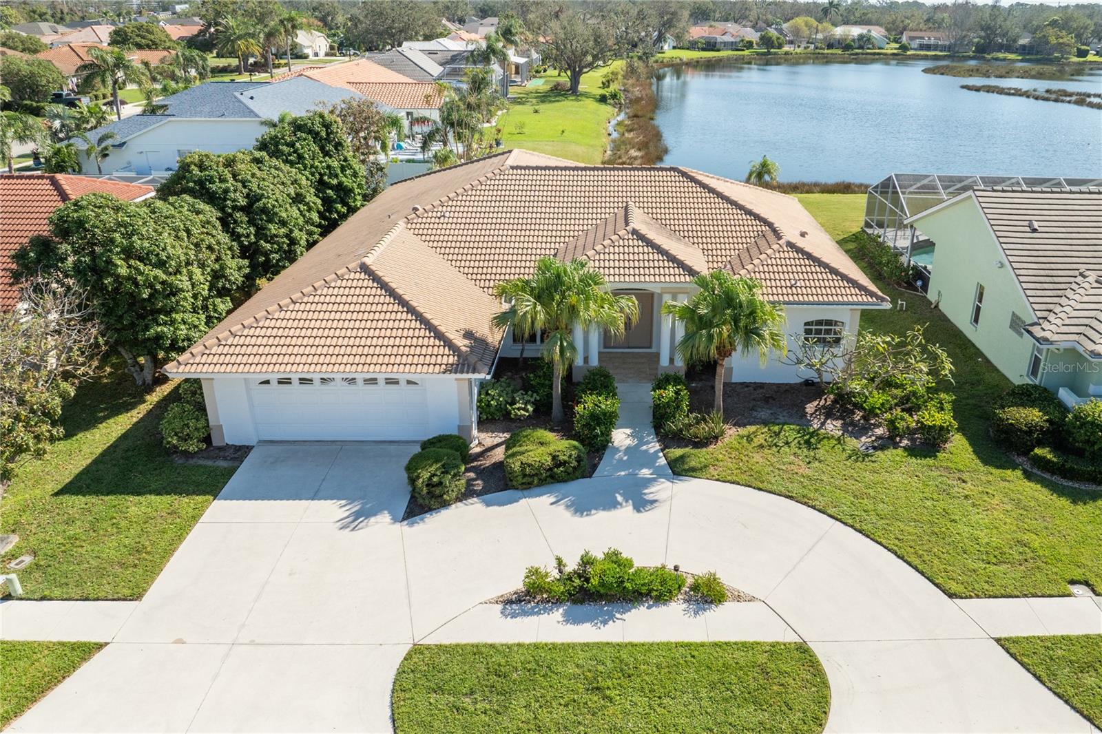 Grove Pointe, Sarasota, FL