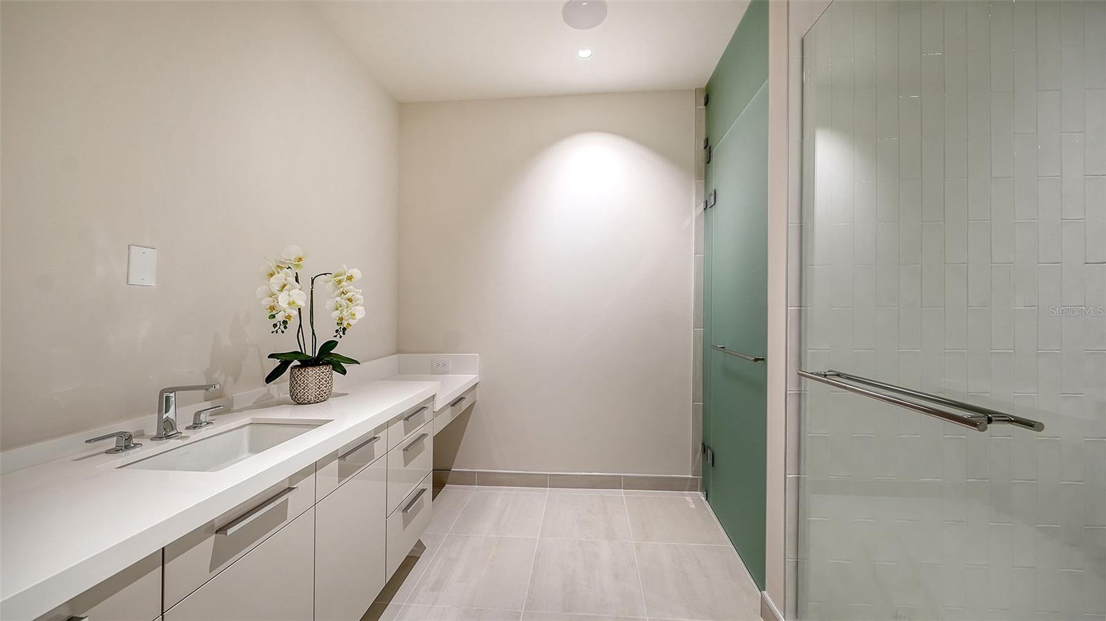 A4627926 Property Photo