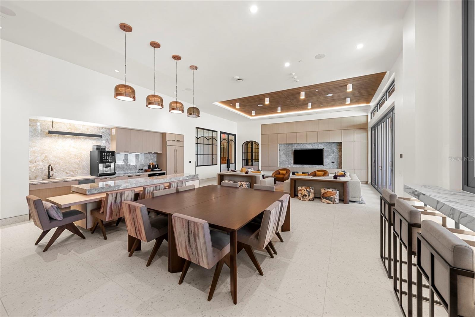 A4627926 Property Photo