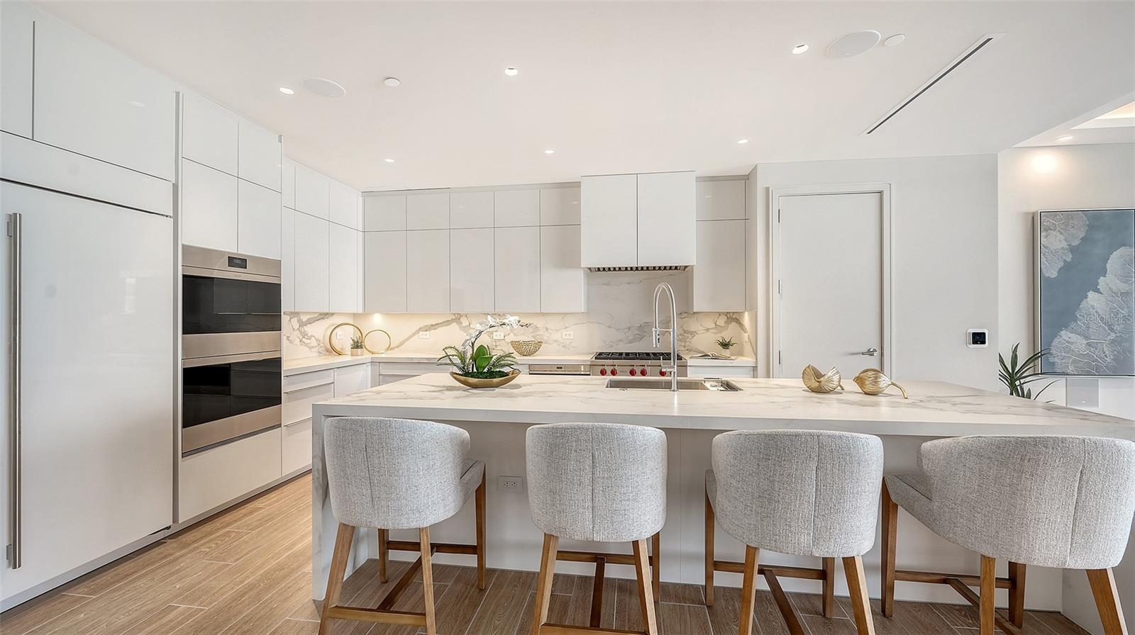 A4627926 Property Photo