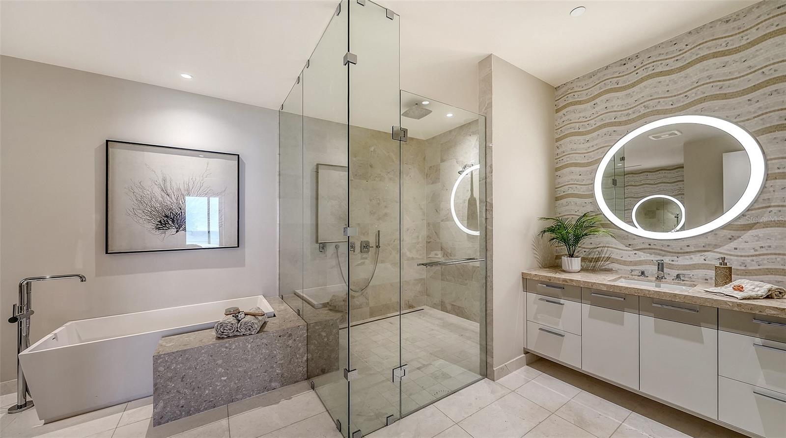 A4627926 Property Photo