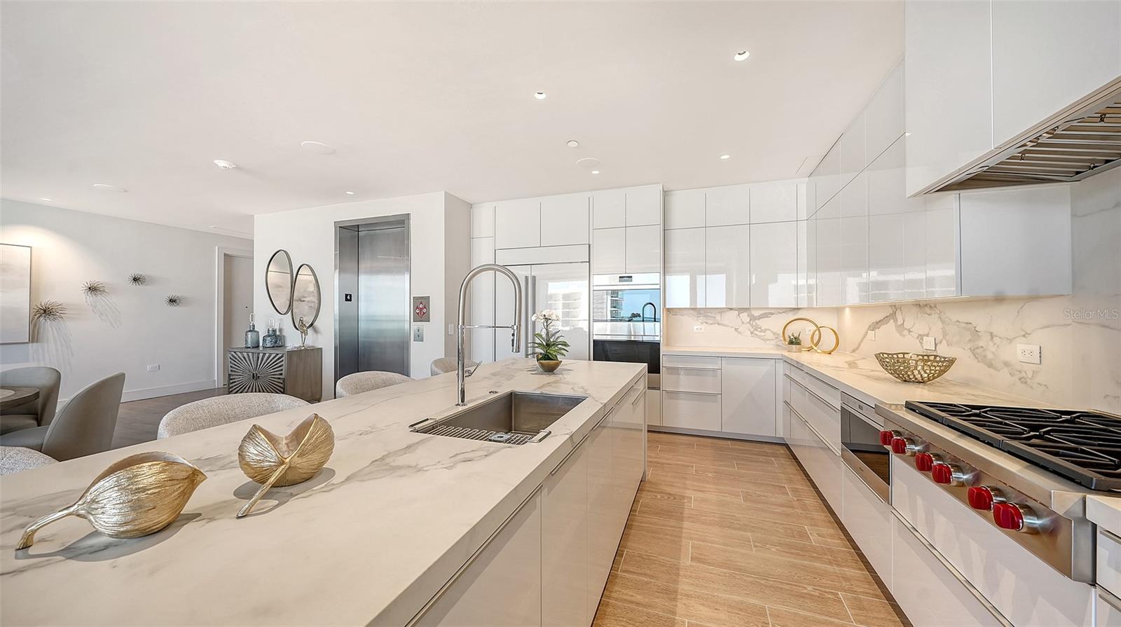 A4627926 Property Photo