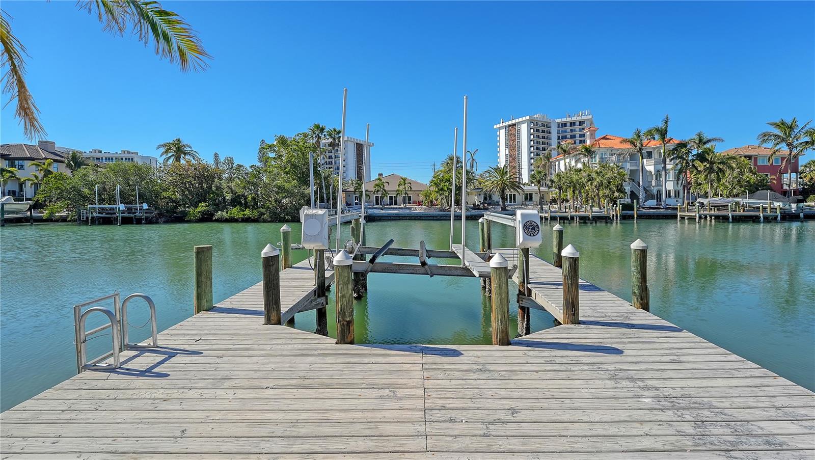 A4630034 Property Photo
