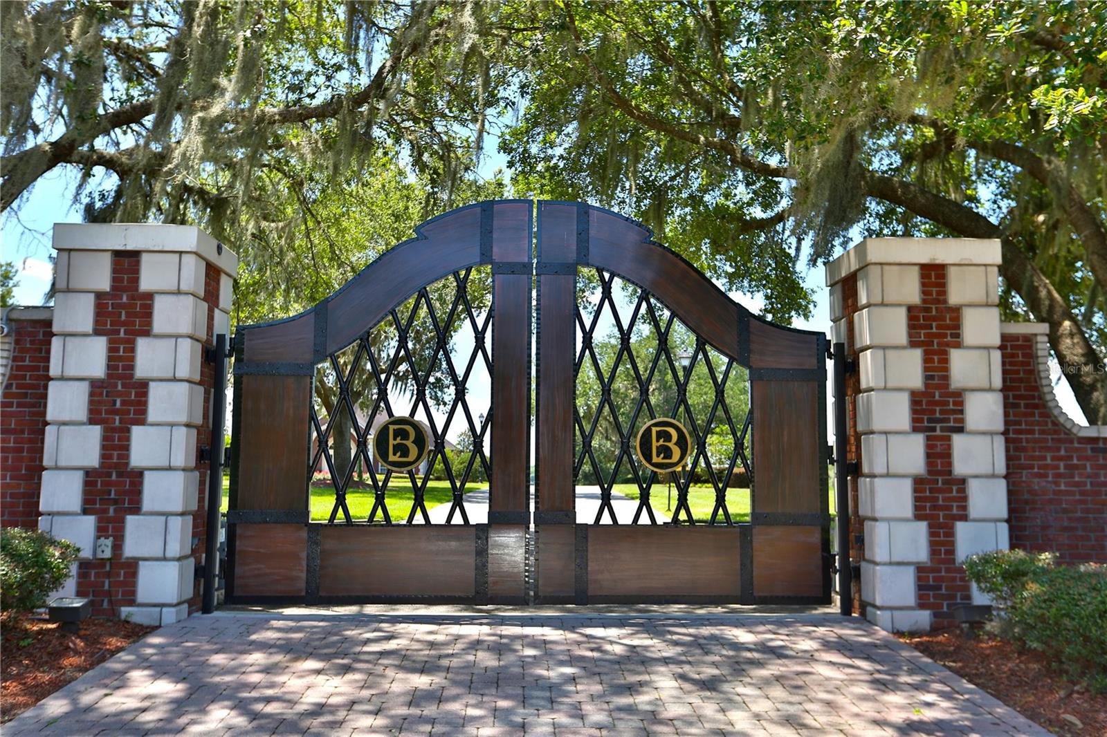 OM691215 Property Photo