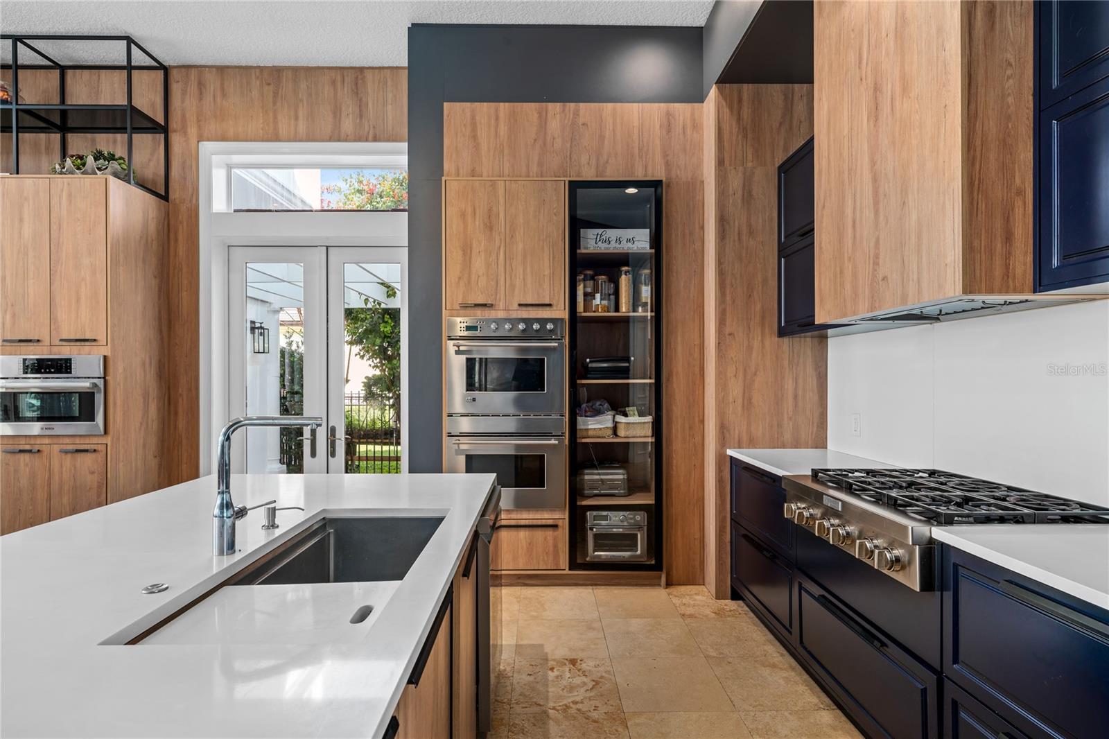 O6264629 Property Photo