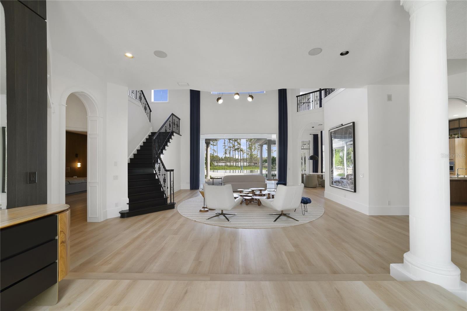 O6264629 Property Photo