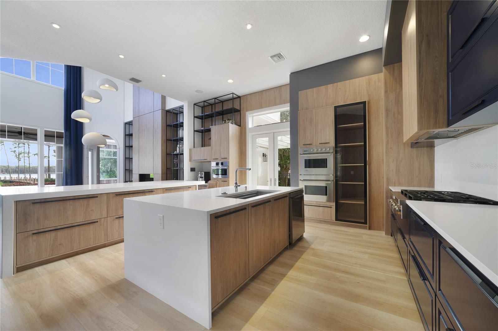 O6264629 Property Photo