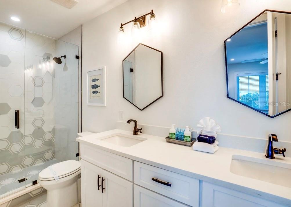 A4633389 Property Photo