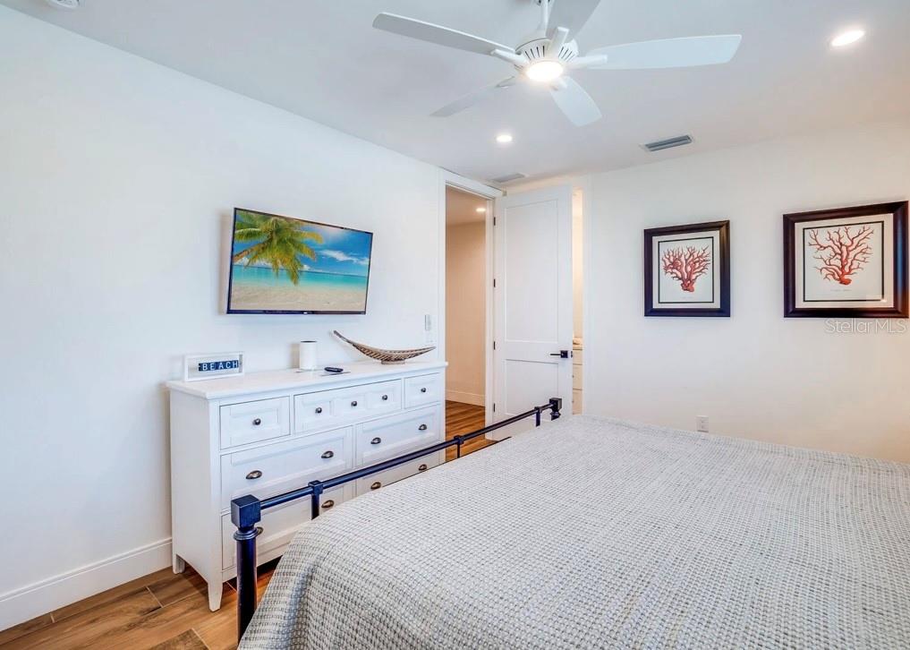 A4633389 Property Photo