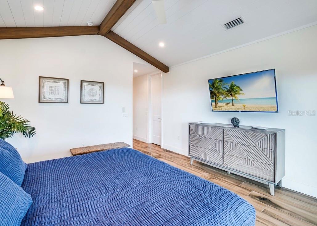 A4633389 Property Photo