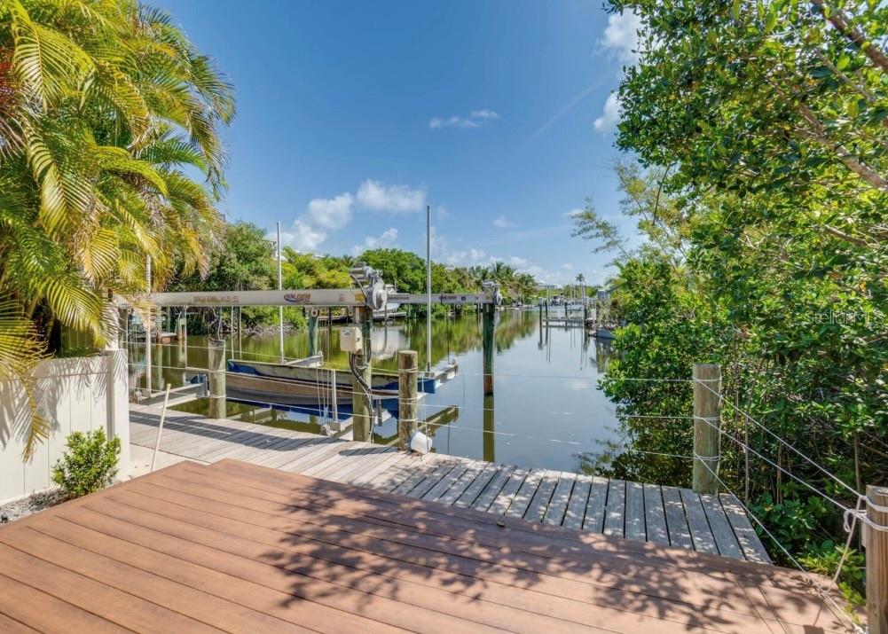 A4633389 Property Photo