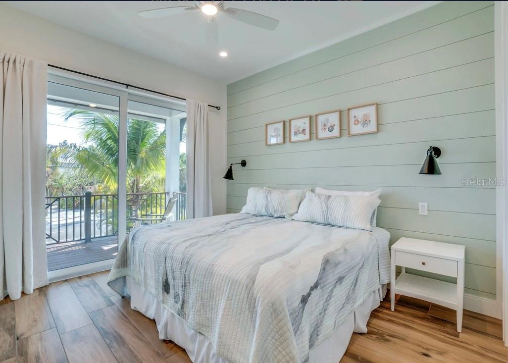 A4633389 Property Photo