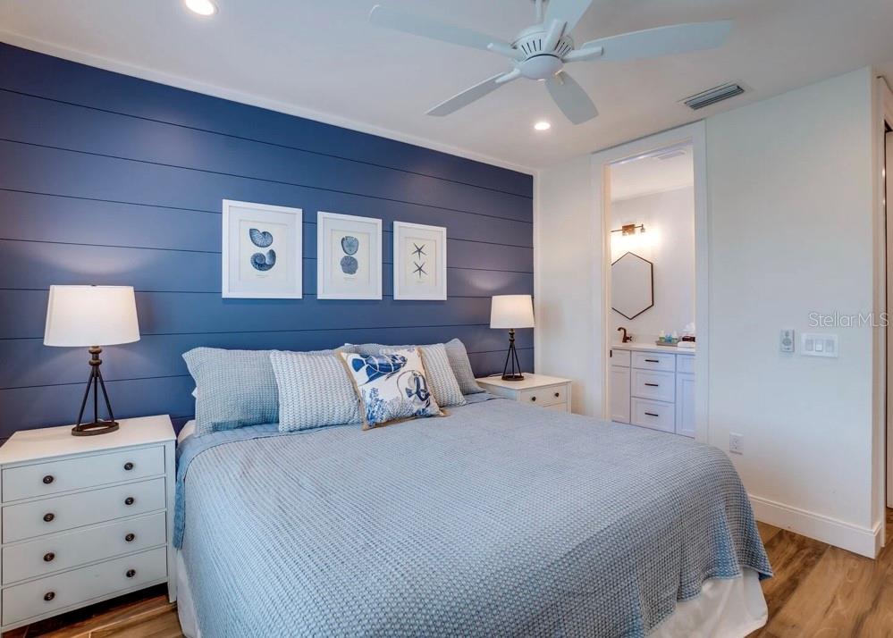 A4633389 Property Photo
