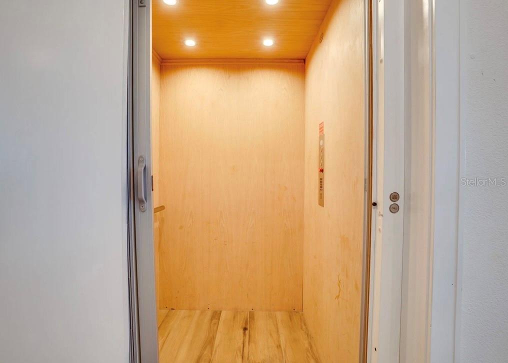 A4633389 Property Photo
