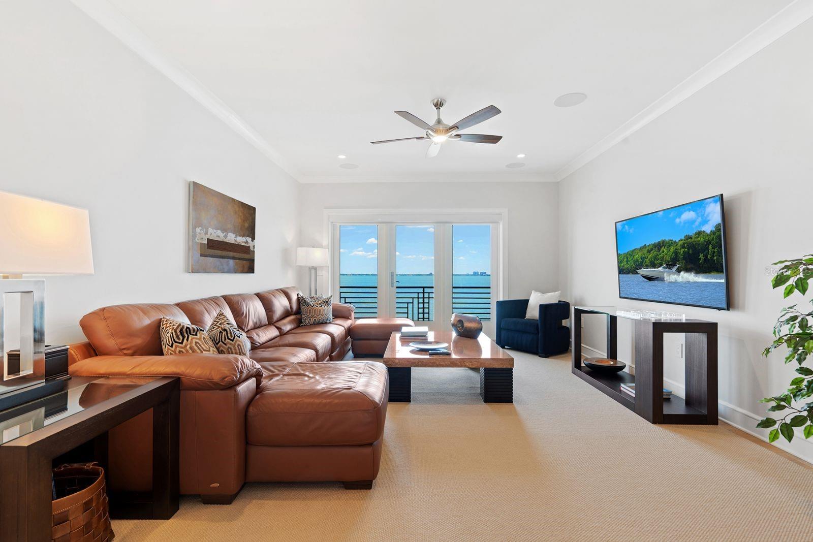 A4633484 Property Photo