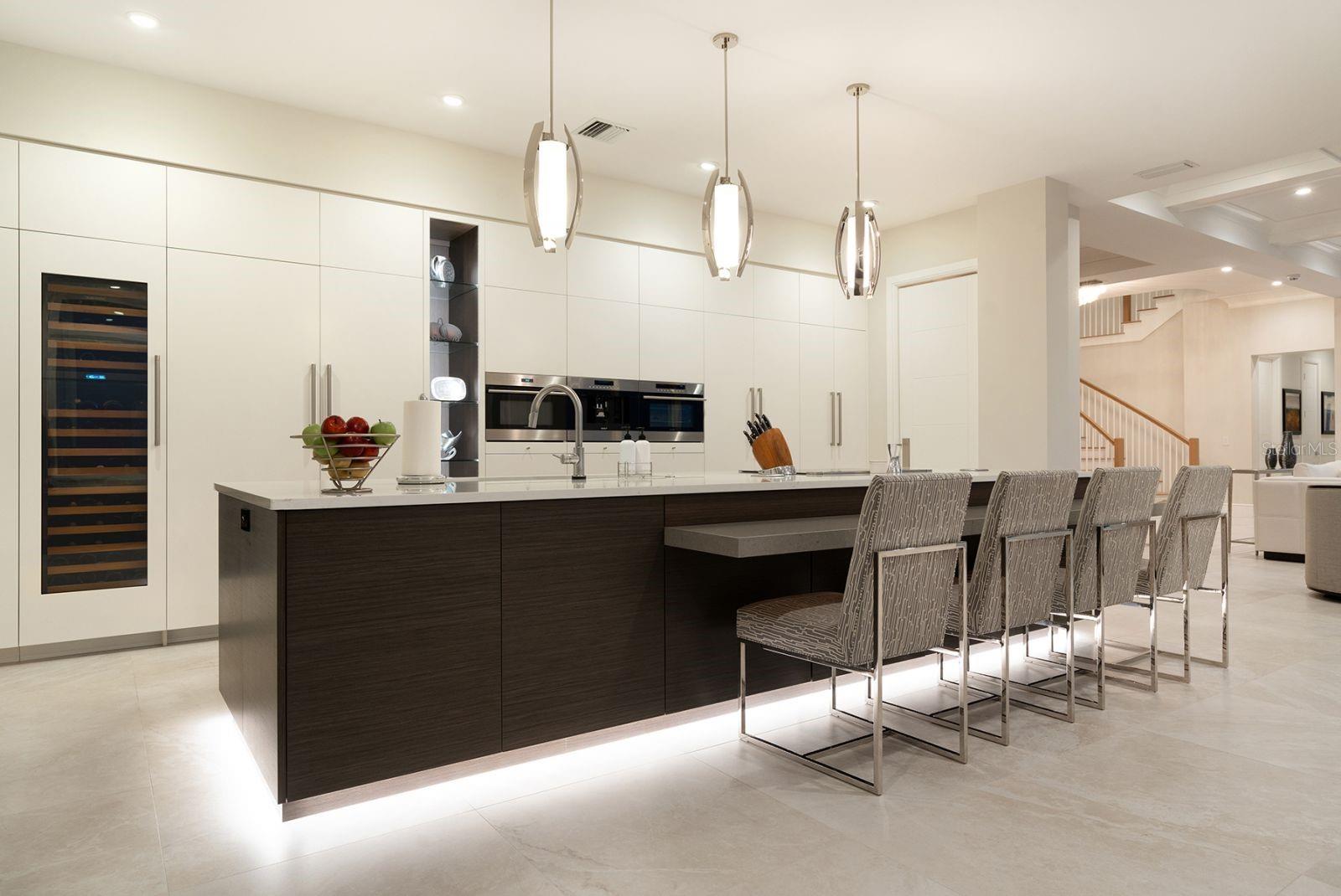 A4633484 Property Photo
