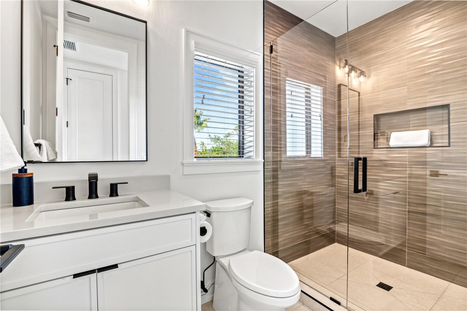 A4634680 Property Photo